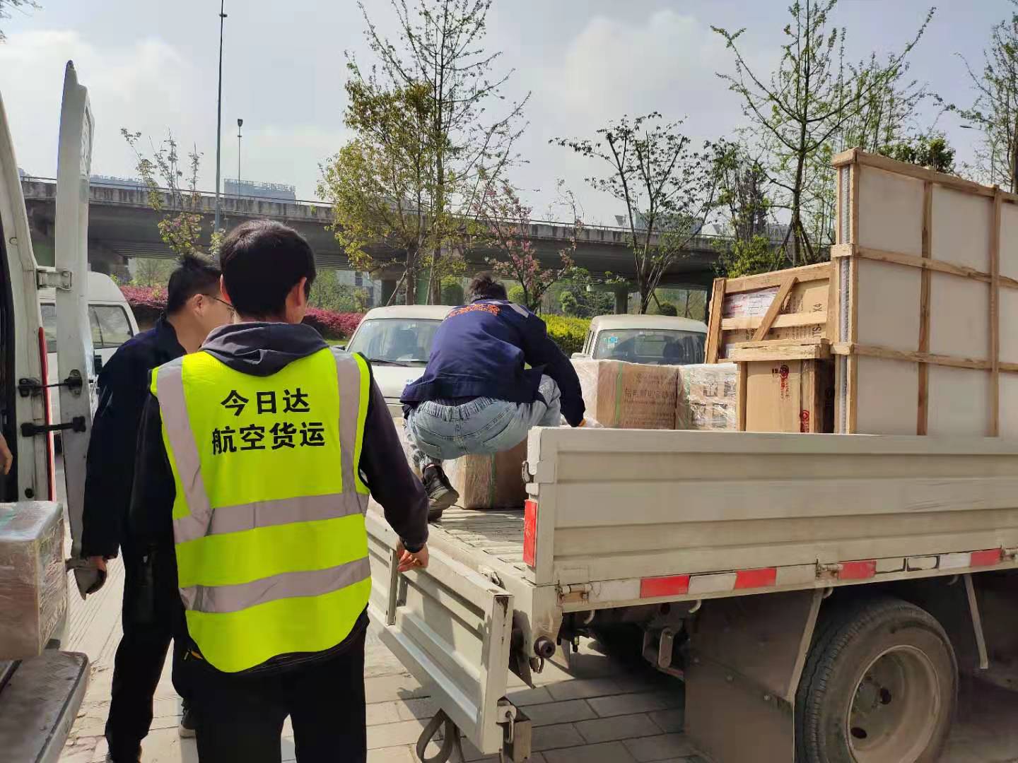 成都航空貨運(yùn)提貨在哪里