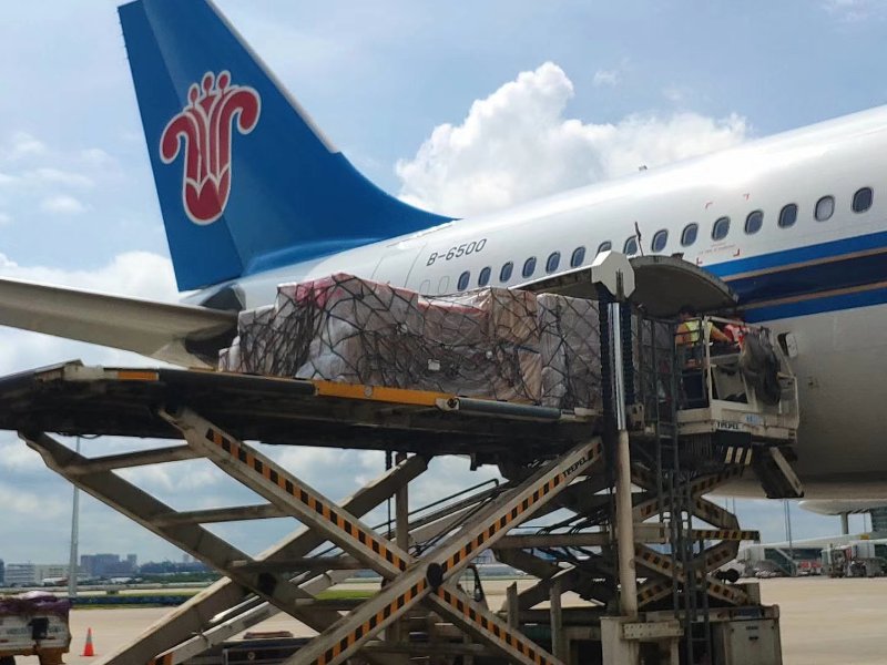 成都機(jī)場空運物流