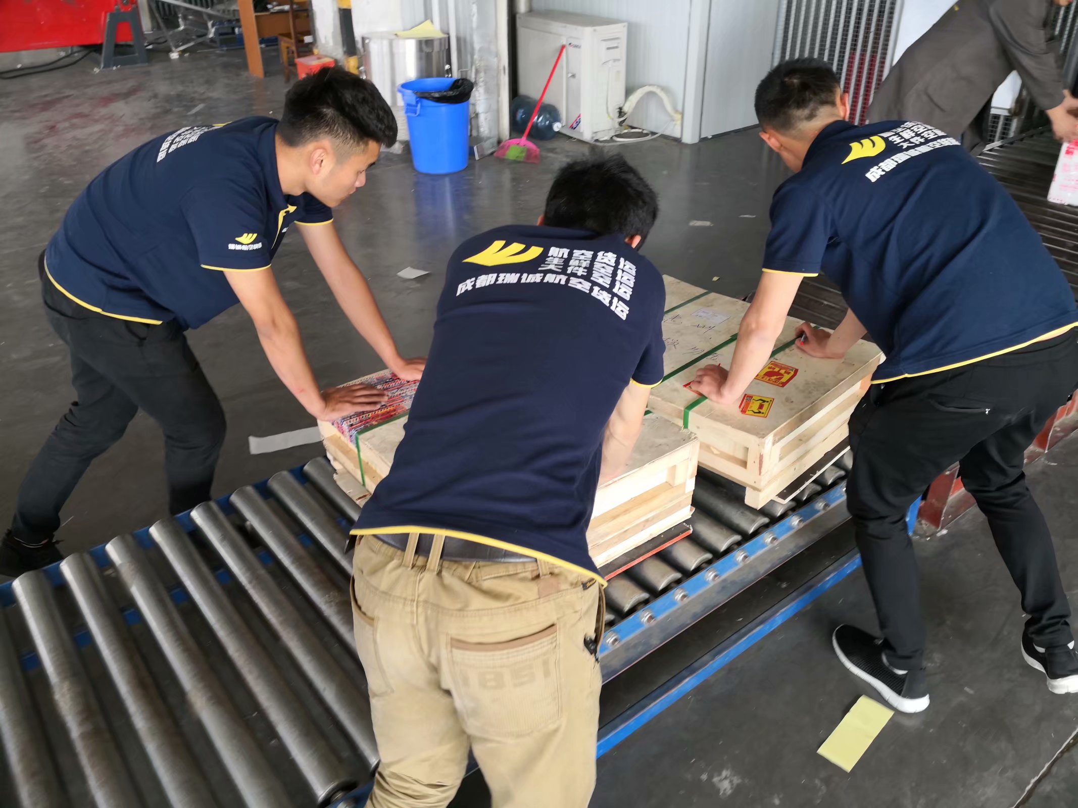 航空托運超重怎么收費-民航機場空運物流